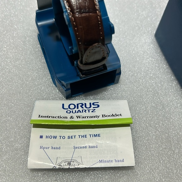 Lorus Mickey Mouse Chronograph Watch - Picture 4 of 6